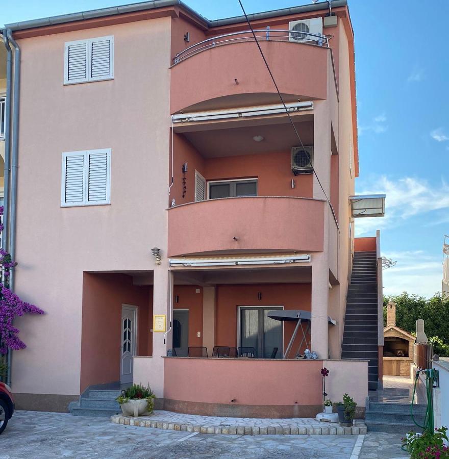 Apartmani Dora فوديس المظهر الخارجي الصورة